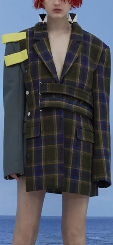 Color-Contrast Asymmetric Plaid Coat