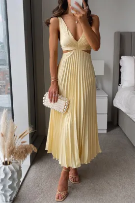 Elsa  Pleated Midi Dress