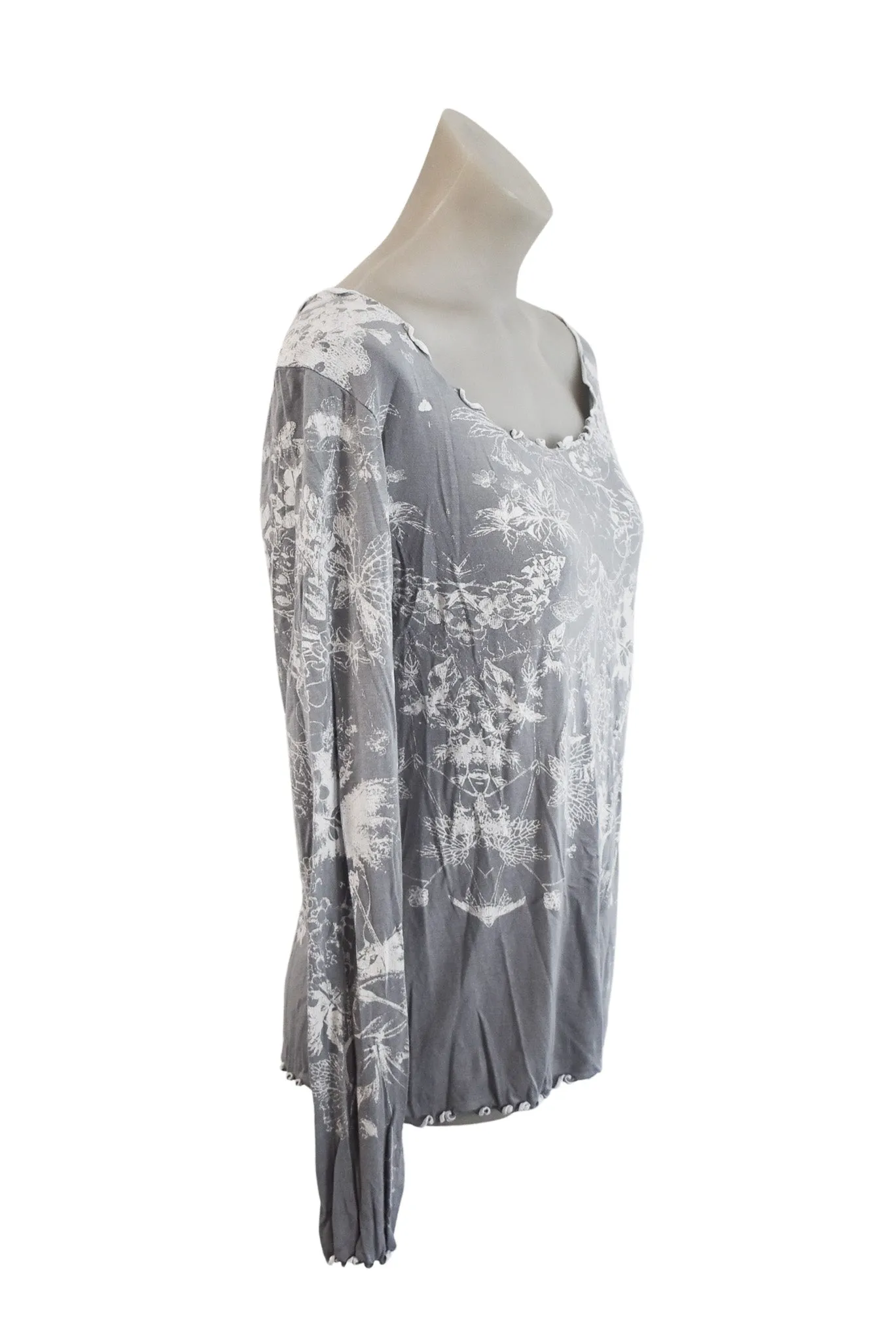 Factor NZ made frilly longsleeve, 4